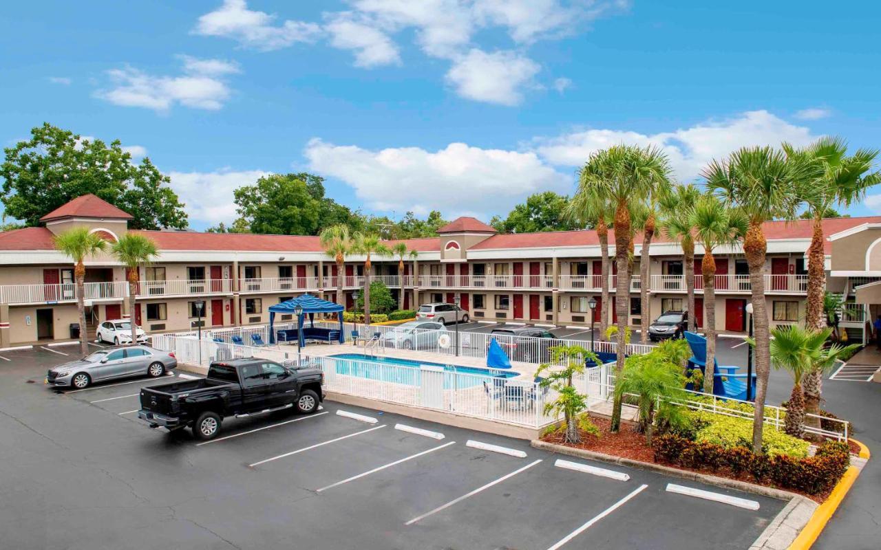 Hotel South Tampa & Suites Exterior photo