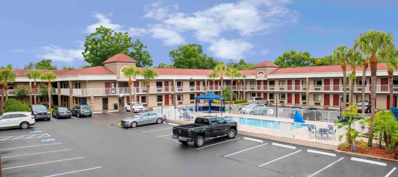 Hotel South Tampa & Suites Exterior photo